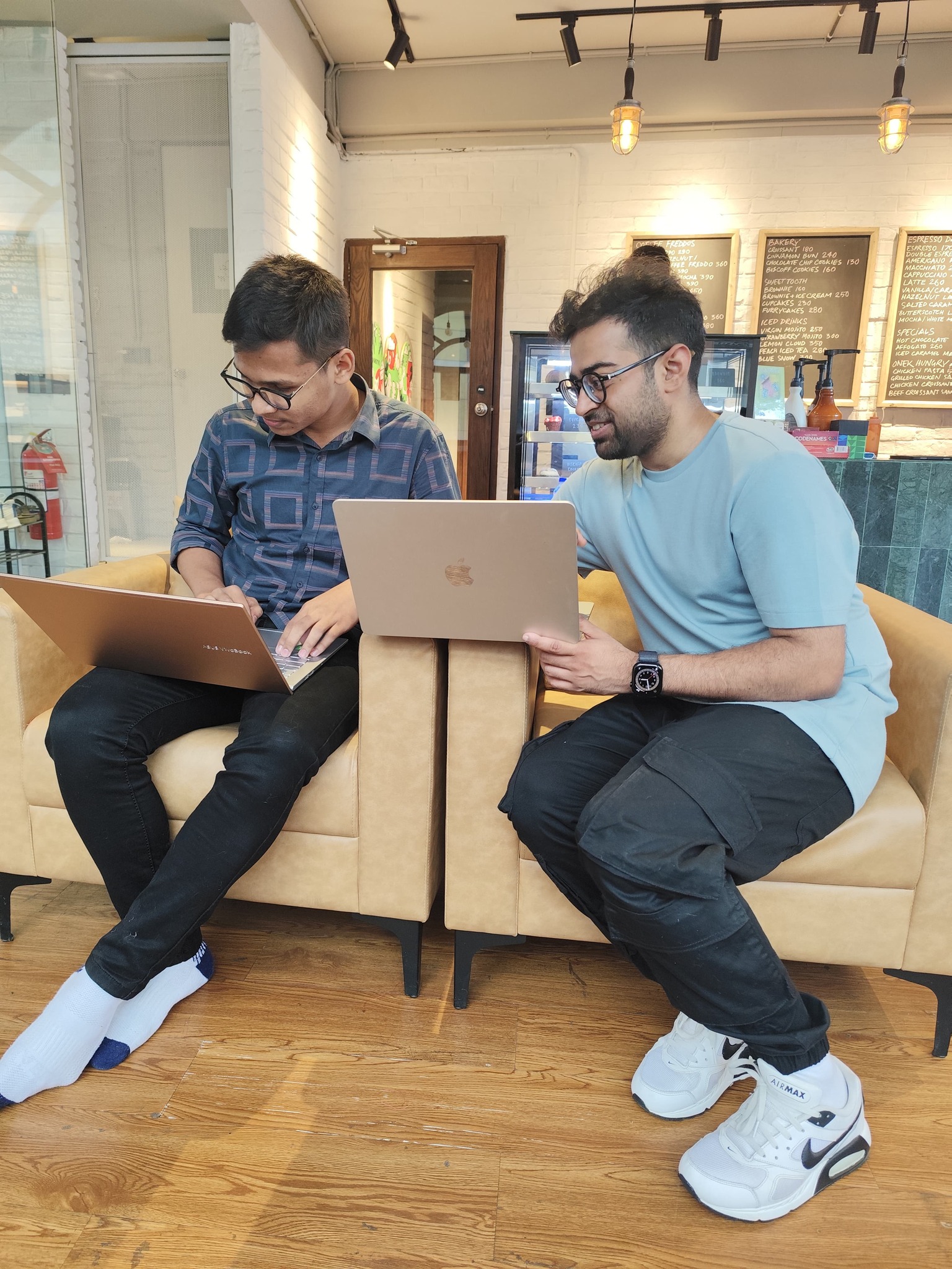 Khalid Farhan teaching